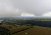 Aproape 2000 de hectare de culturi distruse de ploi și grindină