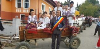 De Sf. Marie Mică în localitatea Bărbăteşti-Vâlcea are loc festivalul dansului vâlcean ”Brâul de aur”!