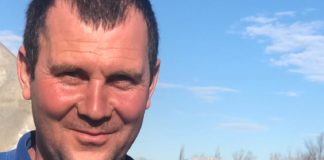 Legumicultorii din Cioroiași au ieșit cu plantele în tunele. Vremea bună i-a ajutat!