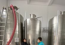 Astăzi a fost inaugurată o nouă linie tehnologică de vinificare la Stațiunea Didactică „Banu Mărăcine”