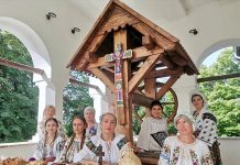 Oltenia se numără printre regiunile cele mai bogate în varietatea de costume naționale