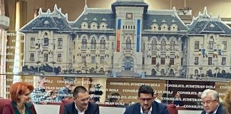 Cea mai amplă etapă în dezvoltarea Aeroportului Internațional Craiova a intrat în linie dreaptă, odată cu emiterea de către Consiliul Județean Dolj a autorizației de construire pentru extinderea și modernizarea acestui obiectiv, investiție realizată cu finanțare europeană.