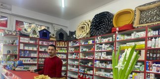 DOCTOR Z vine în întâmpinarea iubitorilor de animale cu o nouă locaţie destinată în exclusivitate necuvântătoarelor. S-a deschis un nou magazin pentru animale de companie și de curte în Piața Valea Roșie, Craiova