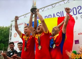 România este campioană mondială la padbol! „Tricolorii” au învins în ultimul act naționala Uruguayului. Cei doi sportivi componenți ai Naționalei României sunt din Craiova și sunt jucători ai clubului Flux Arena!