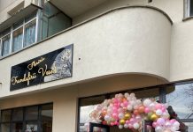 S-a deschis cea de-a doua florărie „Trandafirii Veseli”. Aceasta se află în cartierul Brazda lui Novac, vis-a-vis de restaurantul La Rocca!