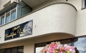 S-a deschis cea de-a doua florărie „Trandafirii Veseli”. Aceasta se află în cartierul Brazda lui Novac, vis-a-vis de restaurantul La Rocca!
