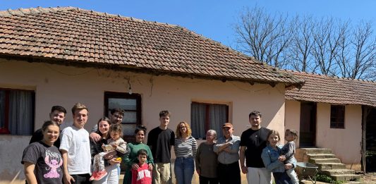 Astăzi, speranța a purtat chipul unor tineri studenți ai Facultăților de Inginerie Electrică, Litere și Horticultură, care au demonstrat că solidaritatea nu este doar un cuvânt, ci o faptă